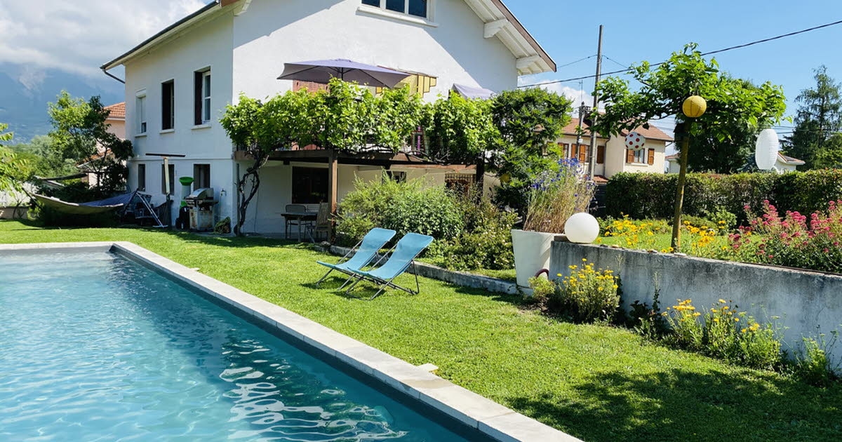 Testimonials. They exchanged their accommodation for the holidays: "It's a huge saving."