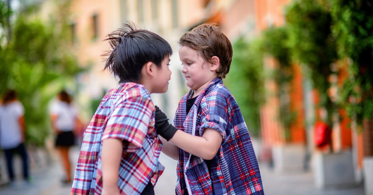 Salud - Psicología. Niño agresivo con sus compañeros: ¿cómo reaccionar?