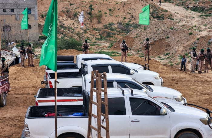 Hamas is begonnen met het terugsturen van Israëlische gijzelaars.