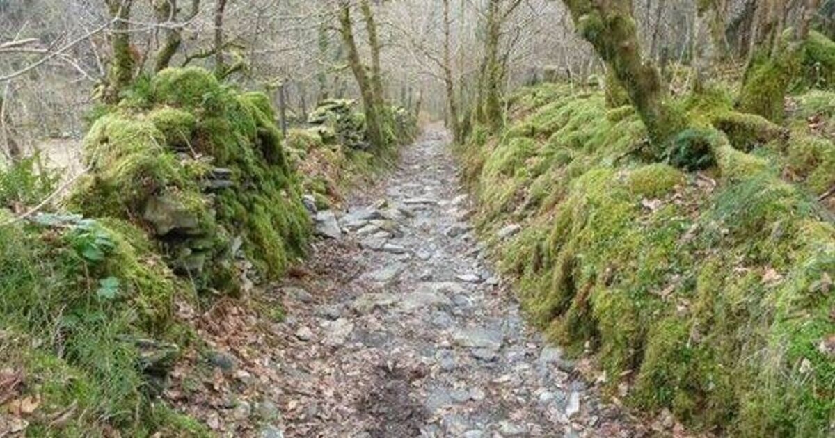 Ancient 150-mile UK road is 2,000 years old and still walkable from start to finish