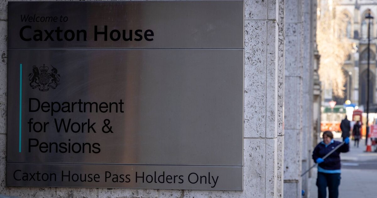 DWP issues scam warning about fake 'Energy Support Scheme' text