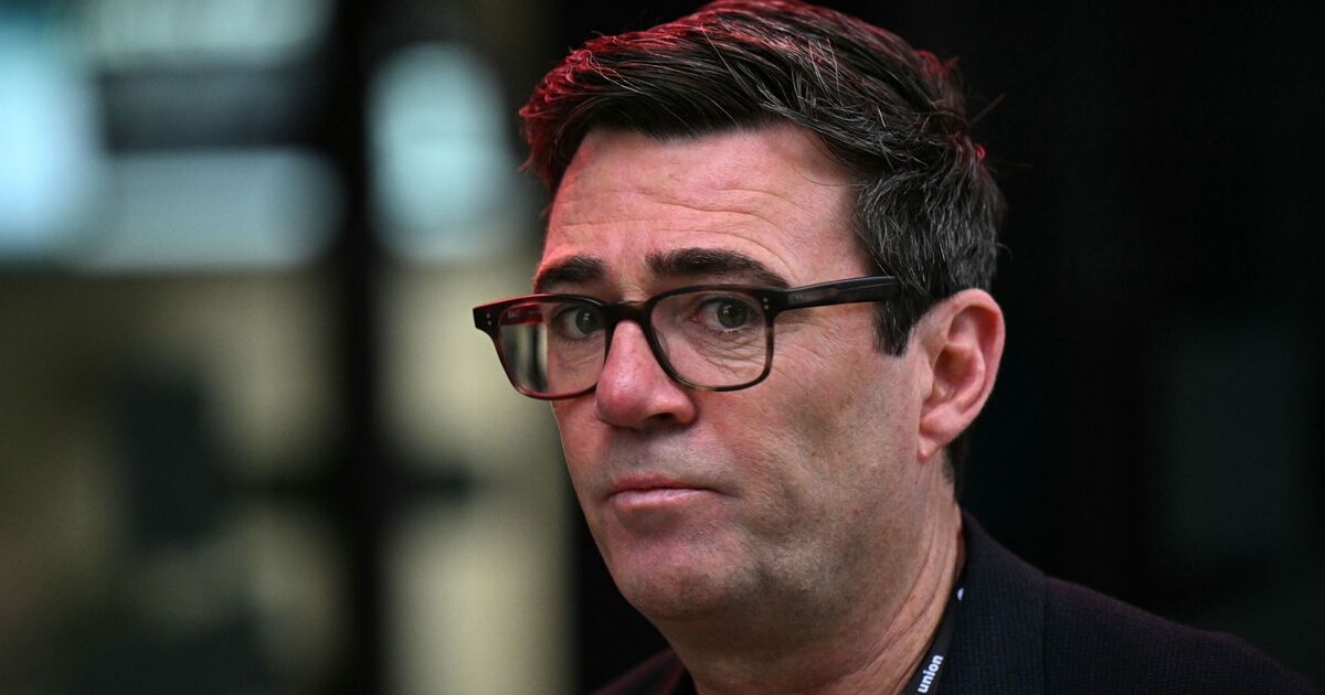 O homem que substituirá Starmer? Andy Burnham revela que os parlamentares trabalhistas estão "implorando" para que ele se apresente
