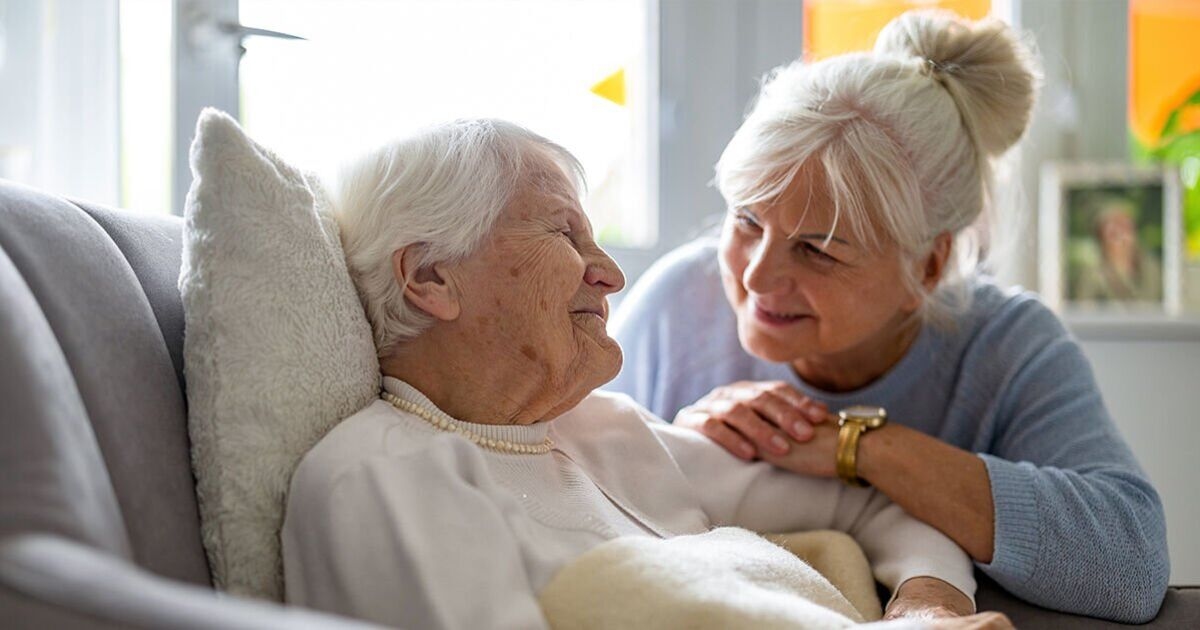 The two-word phrase that could indicate dementia and other signs to spot