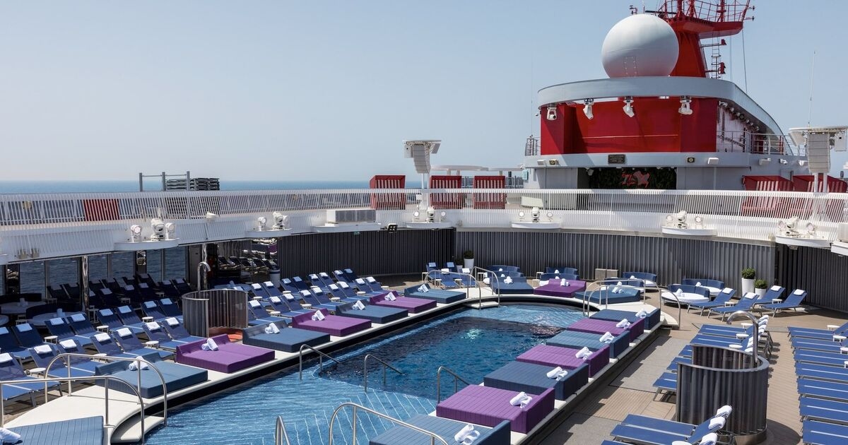 Por dentro do novo navio de cruzeiro de festas da Virgin Voyages com 17 andares, shows selvagens e sem crianças