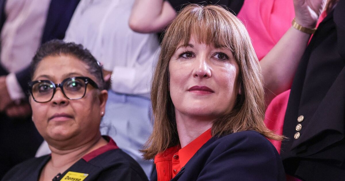 Politica LIVE: Rachel Reeves si affanna per colmare il buco nelle finanze pubbliche dopo le inversioni a U