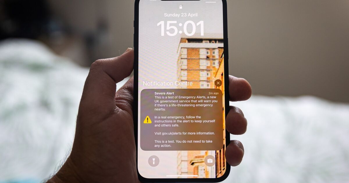 Millones de teléfonos en el Reino Unido recibirán una alerta de emergencia por el fin del mundo