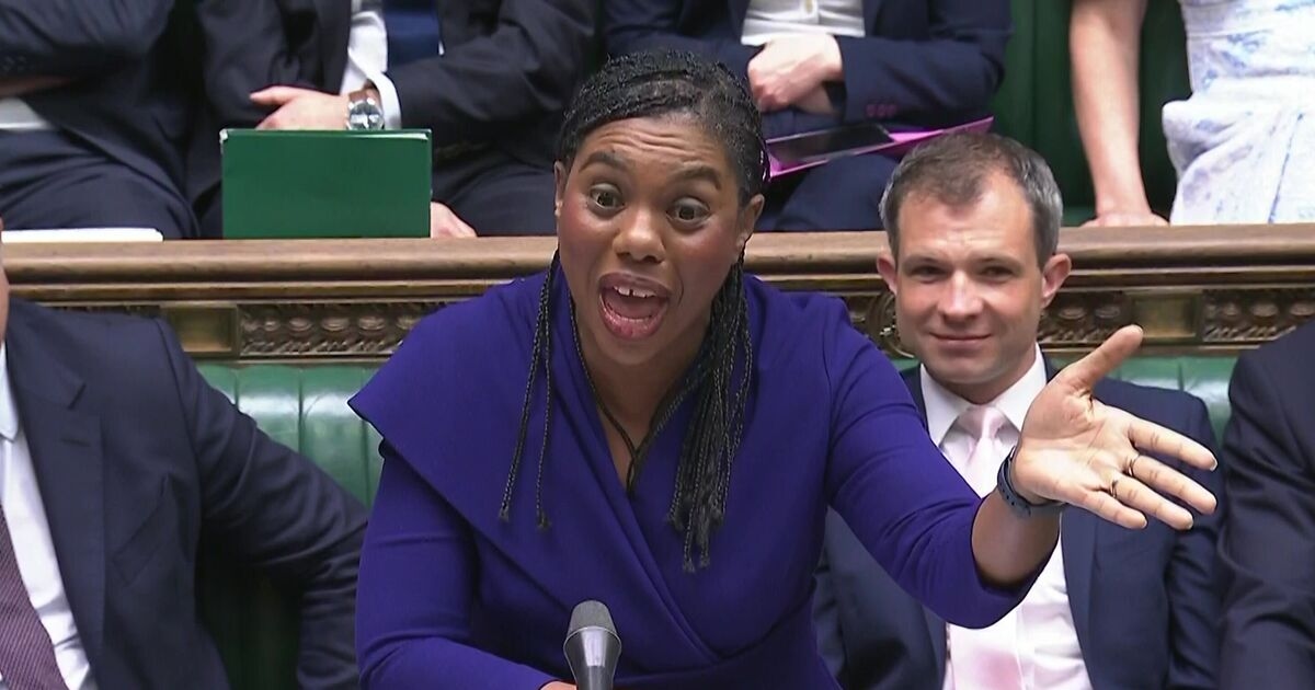 « Catastrophique ! » Kemi Badenoch dénonce Keir Starmer pour « flirter avec les exigences de l'impôt sur la fortune »