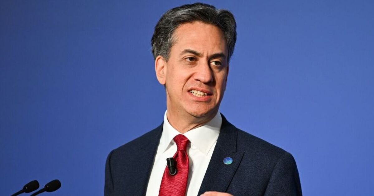 Ed Miliband recibió un duro golpe por su promesa "fantástica" de recortar las facturas energéticas