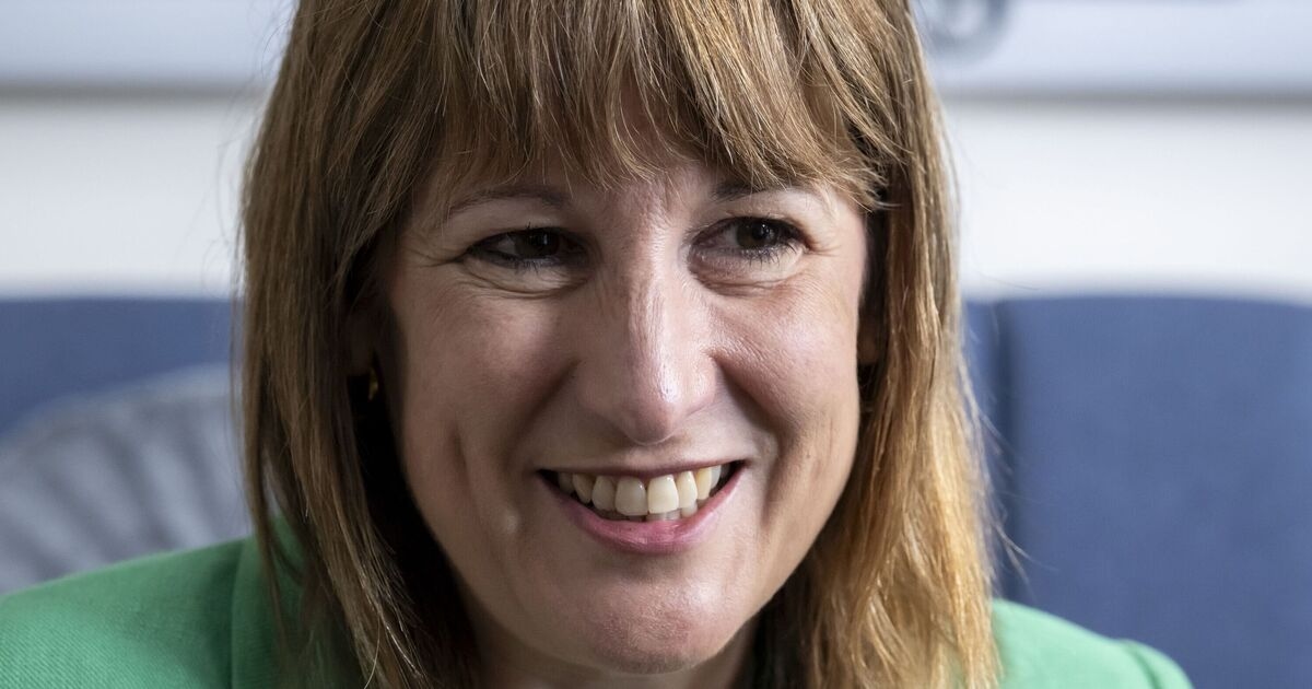 Rachel Reeves wird vorgeworfen, eine Vermögenssteuerrazzia für Arbeiter der Mittelschicht geplant zu haben, um die Wirtschaft zu sanieren
