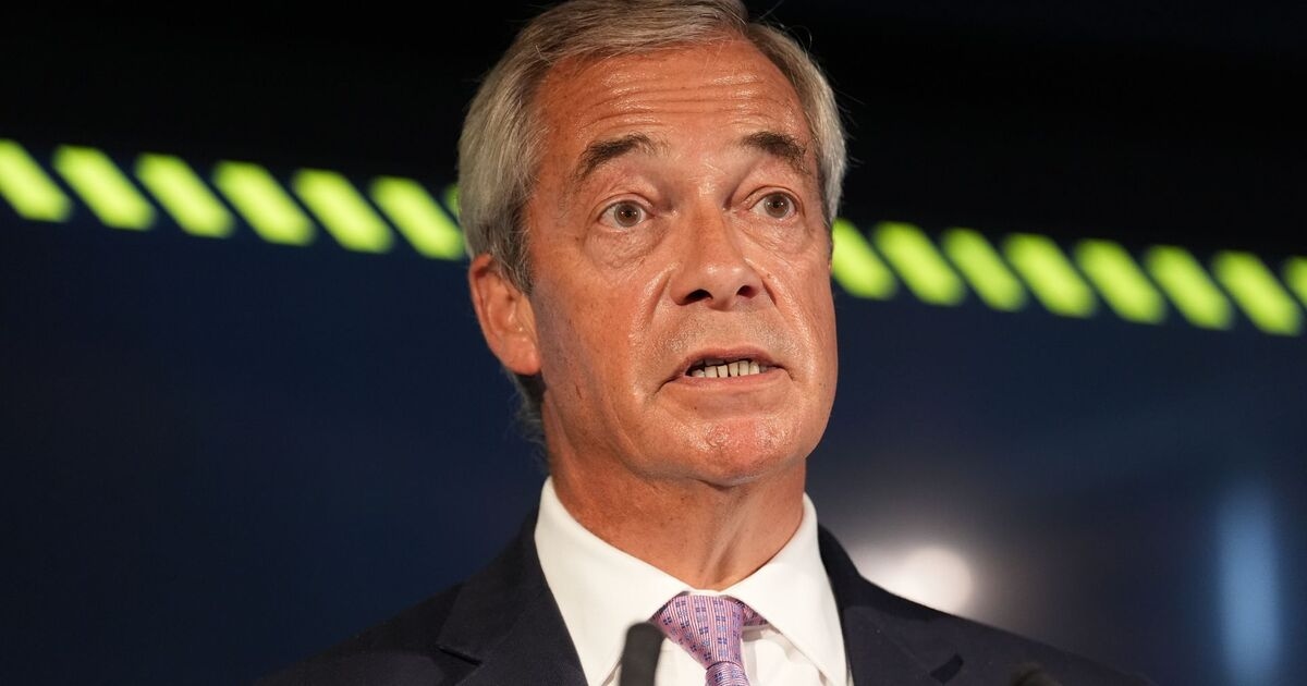 Ben liberalim ve Nigel Farage'a tahammül edemiyorum - ama o iki konuda haklı