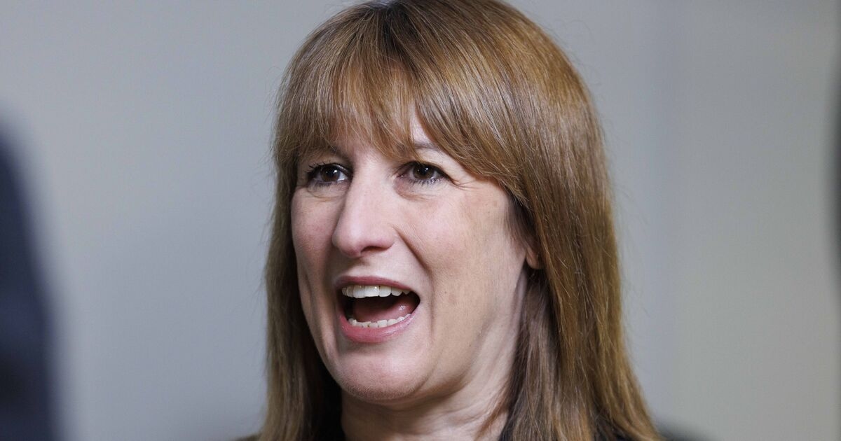 Un nouvel échec pour Rachel Reeves alors que des avertissements pessimistes pèsent sur l'économie britannique