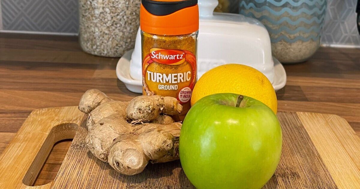 Eu sempre faço esse shot de gengibre caseiro com apenas 4 ingredientes - leva segundos