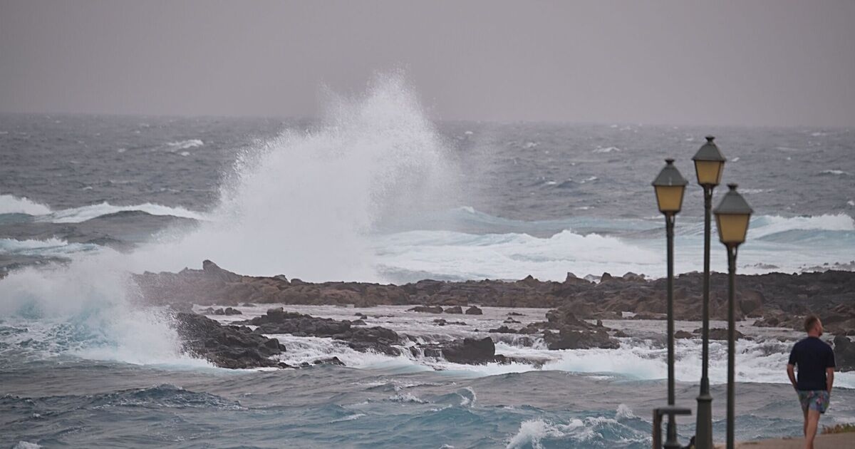 Urgent warning for Brits heading to Canary Islands