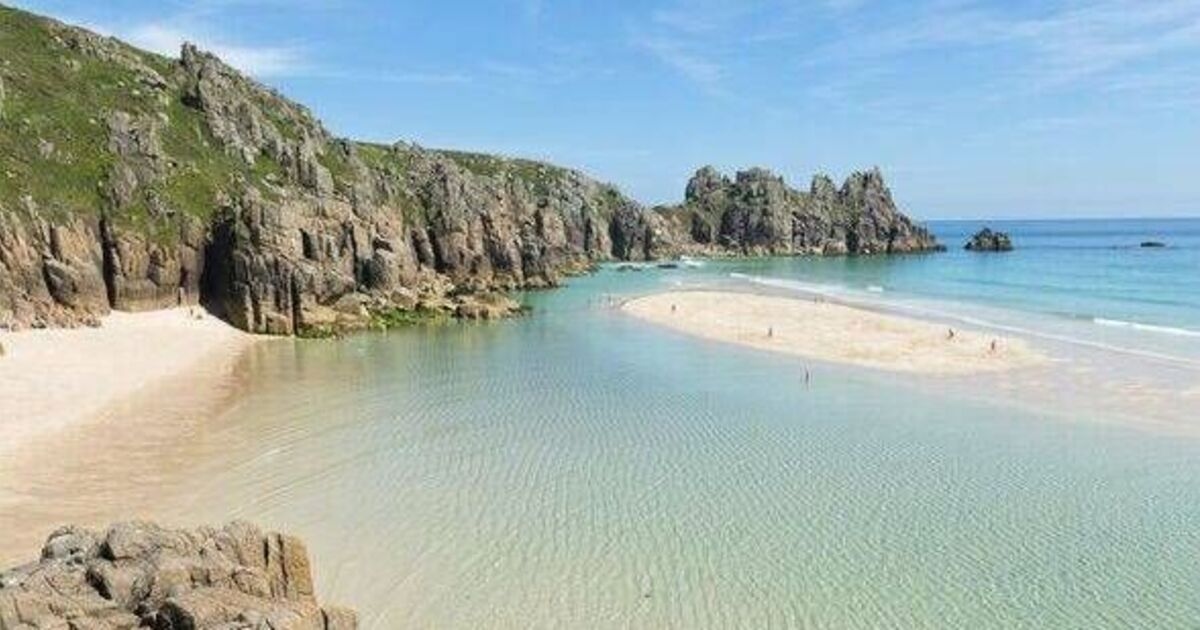 One of world's most beautiful beaches is in Cornwall and no one knows it's there