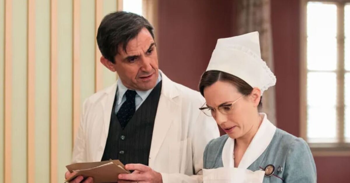 Fãs da BBC Call the Midwife ficam perplexos porque todos dizem a mesma coisa sobre o Doutor Turner