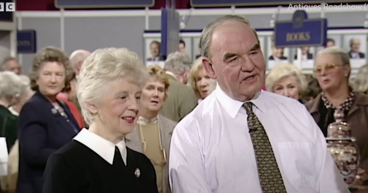 Stel van Antiques Roadshow is kapot van verlies van £35.000 na 'grote fout'