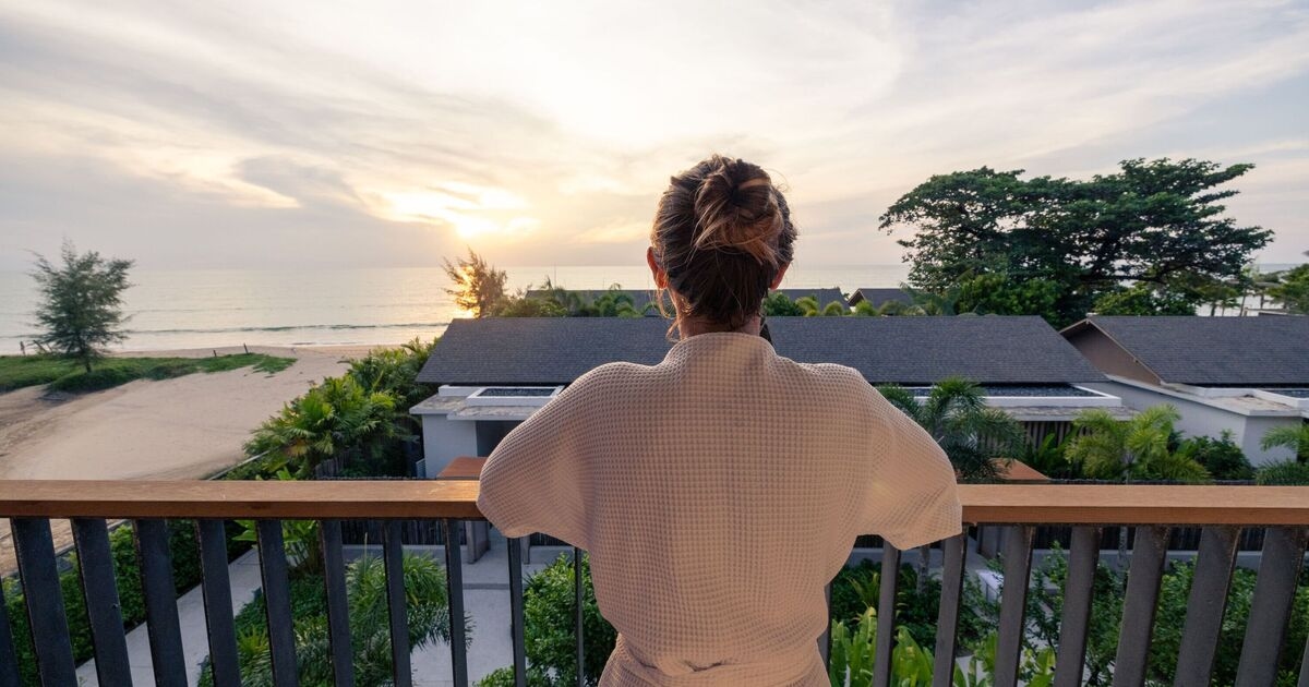 Tourists in Cyprus relax on balcony but then spot something terrifying in sky