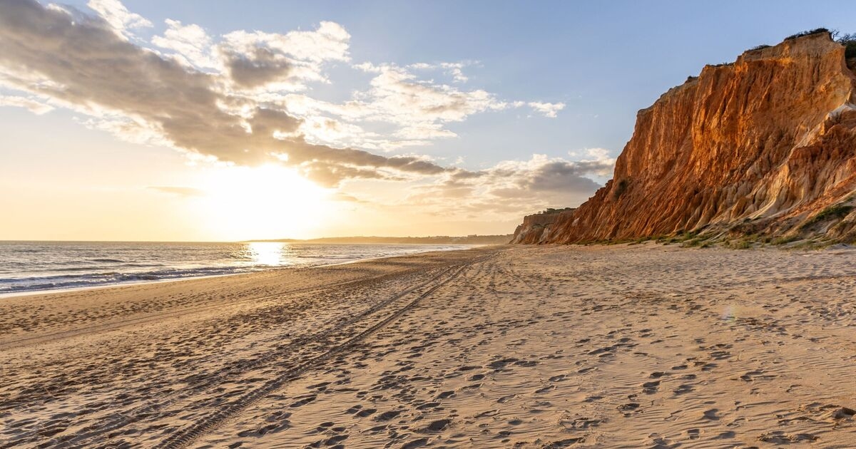 'Meest ongerepte strand van Portugal' biedt prachtige uitzichten en is niet druk met toeristen