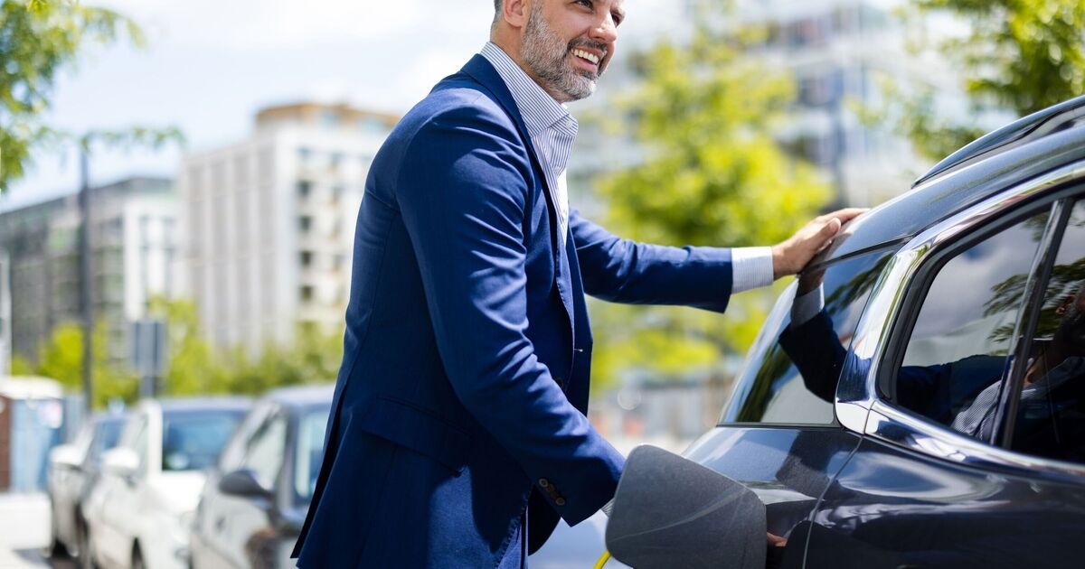 Familien ohne eigene Einfahrt könnten bei einem größeren Autokauf bis zu 1.500 Pfund pro Jahr sparen