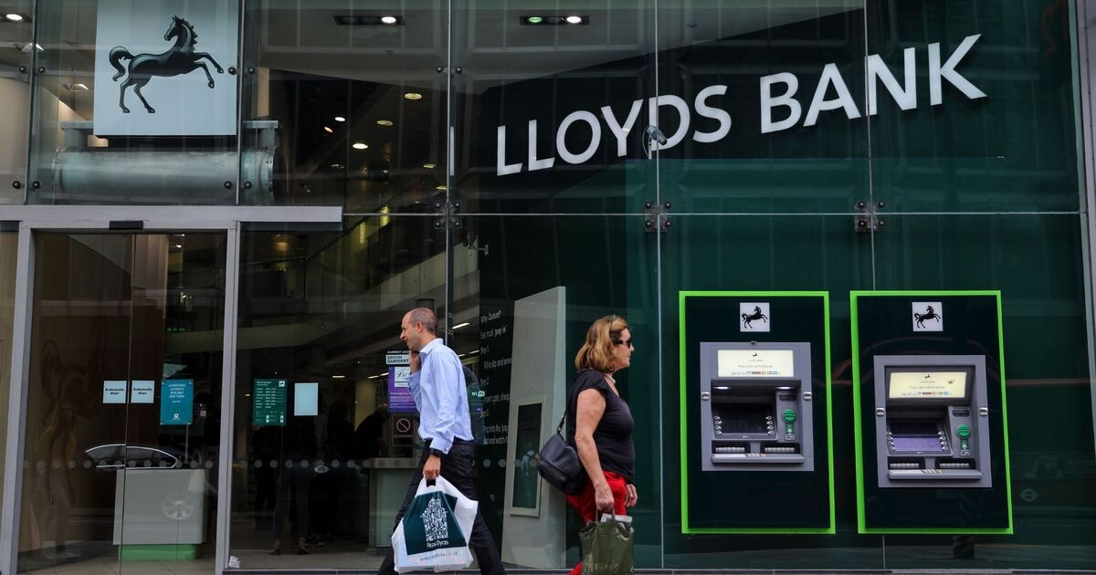 Lloyds Bank emite alerta urgente sobre novo golpe "manipulador" que custa às vítimas até £ 5.000