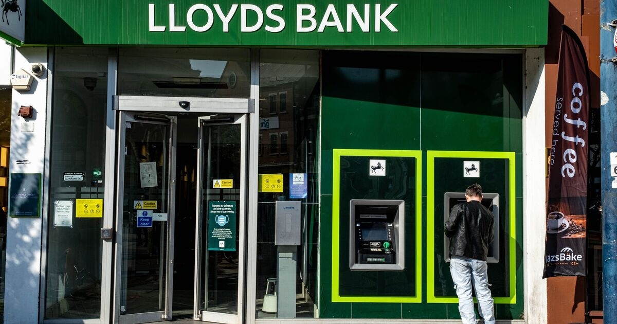 Lloyds closing 218 bank branches across the UK in 2025 - full list