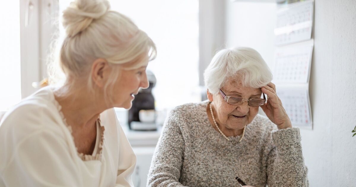 Zwei Millionen Rentner könnten ihre DWP-Winterbeihilfe von 300 Pfund verlieren.