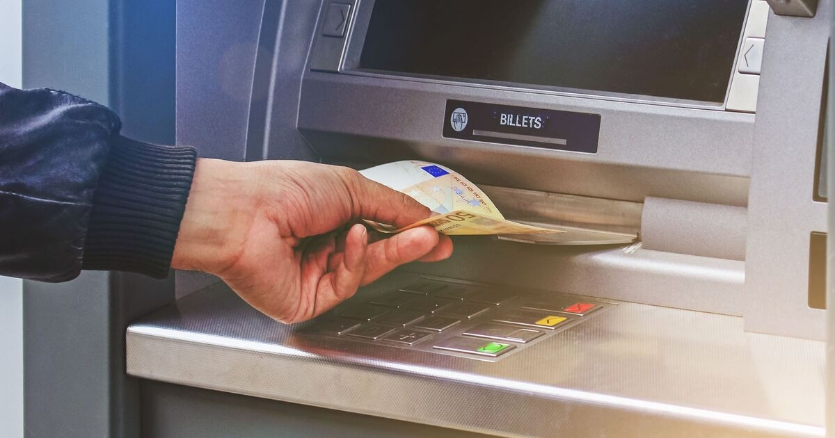 ‘Cash’ warning issued to UK tourists going to France this summer 'at all times'