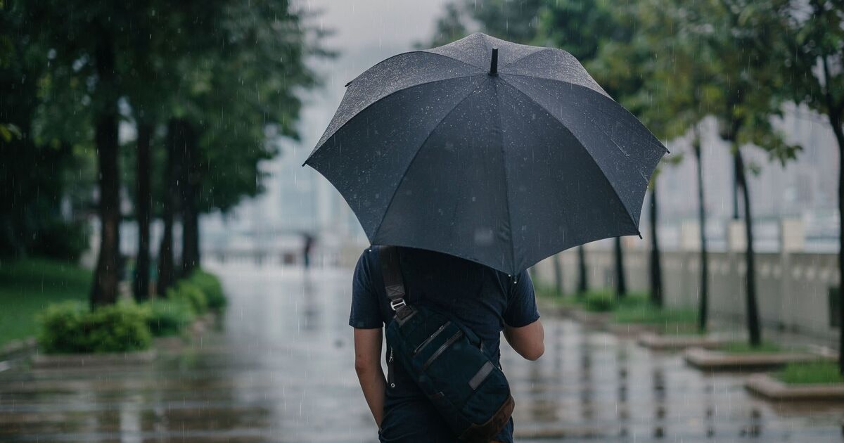 O país que está forçando a chuva a cair com um novo experimento bizarro