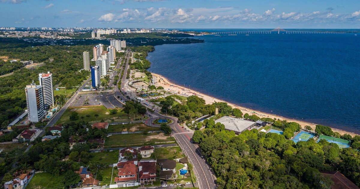 A cidade de cair o queixo que é uma das que mais cresce no mundo, no meio de uma selva