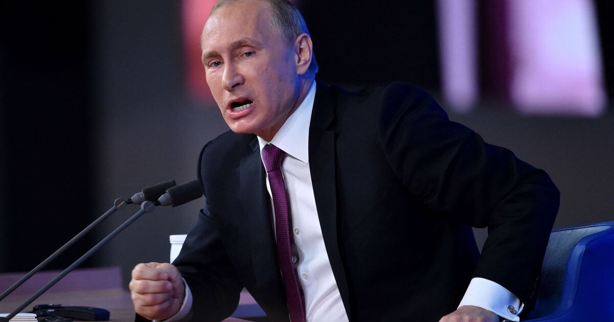 Expert: Putin is changing tactics but would need SEVENTY YEARS to conquer all Ukraine