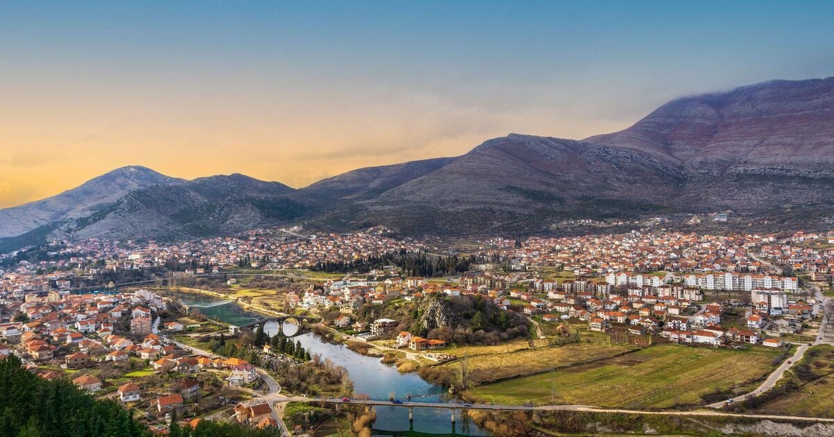 A cidade mais bonita do mundo, com ruas lindas, mas completamente ignorada pelos turistas