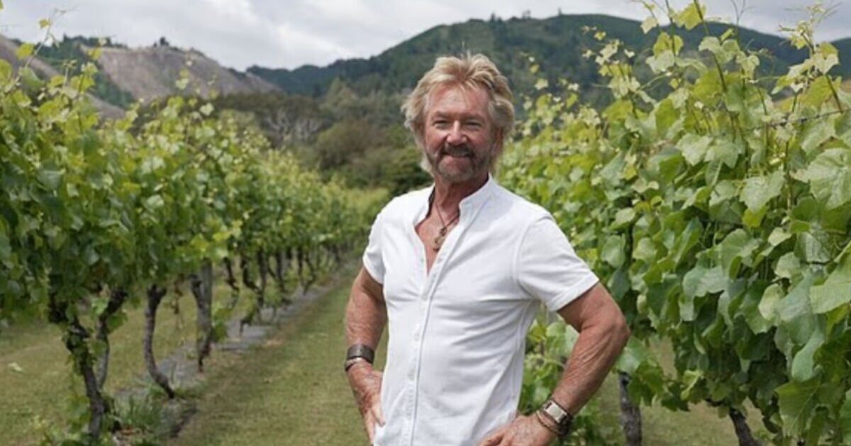 Le plus gros échec de Noel Edmonds laissé pourri et abandonné alors que la star lance un nouveau pub