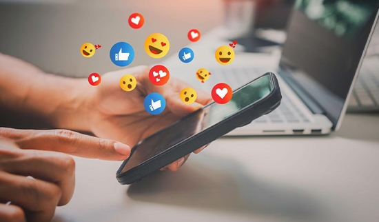 La verità del “diventi ciò su cui clicchi”: come l’algoritmo dei social media ti plasma