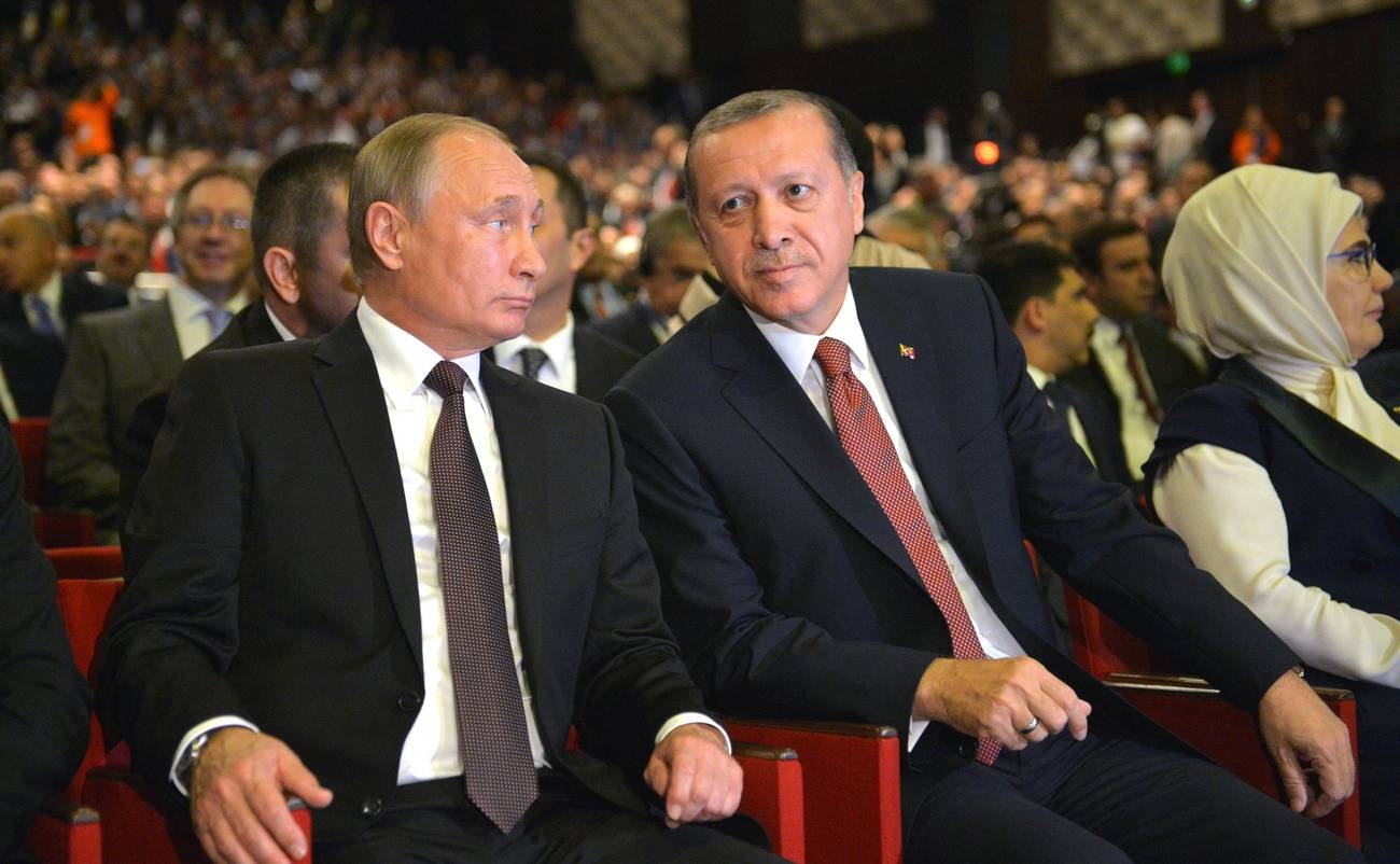In che misura l’Occidente dovrebbe intervenire nelle crisi interne dei regimi autoritari?