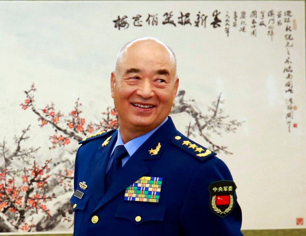 Pechino rende omaggio: Xi presiede i funerali del comandante militare Xu Qiliang