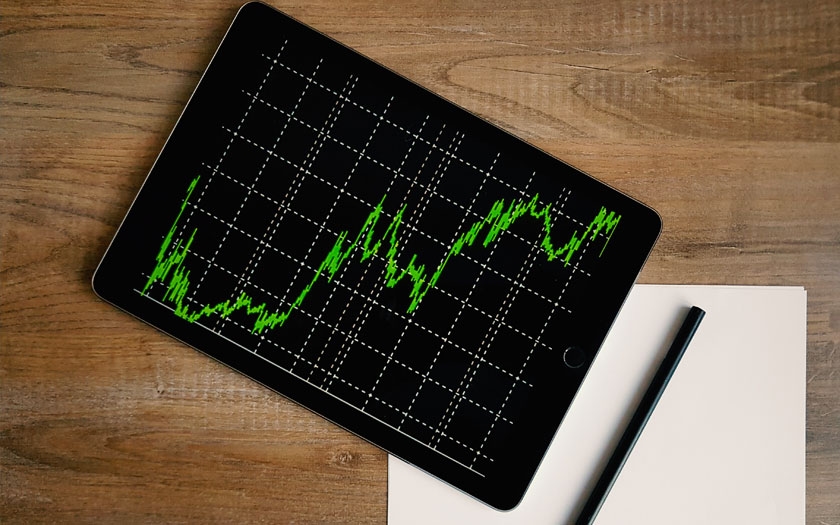 Amundi and Zurich Insurance launch the Zurich Global Green Bond fund.