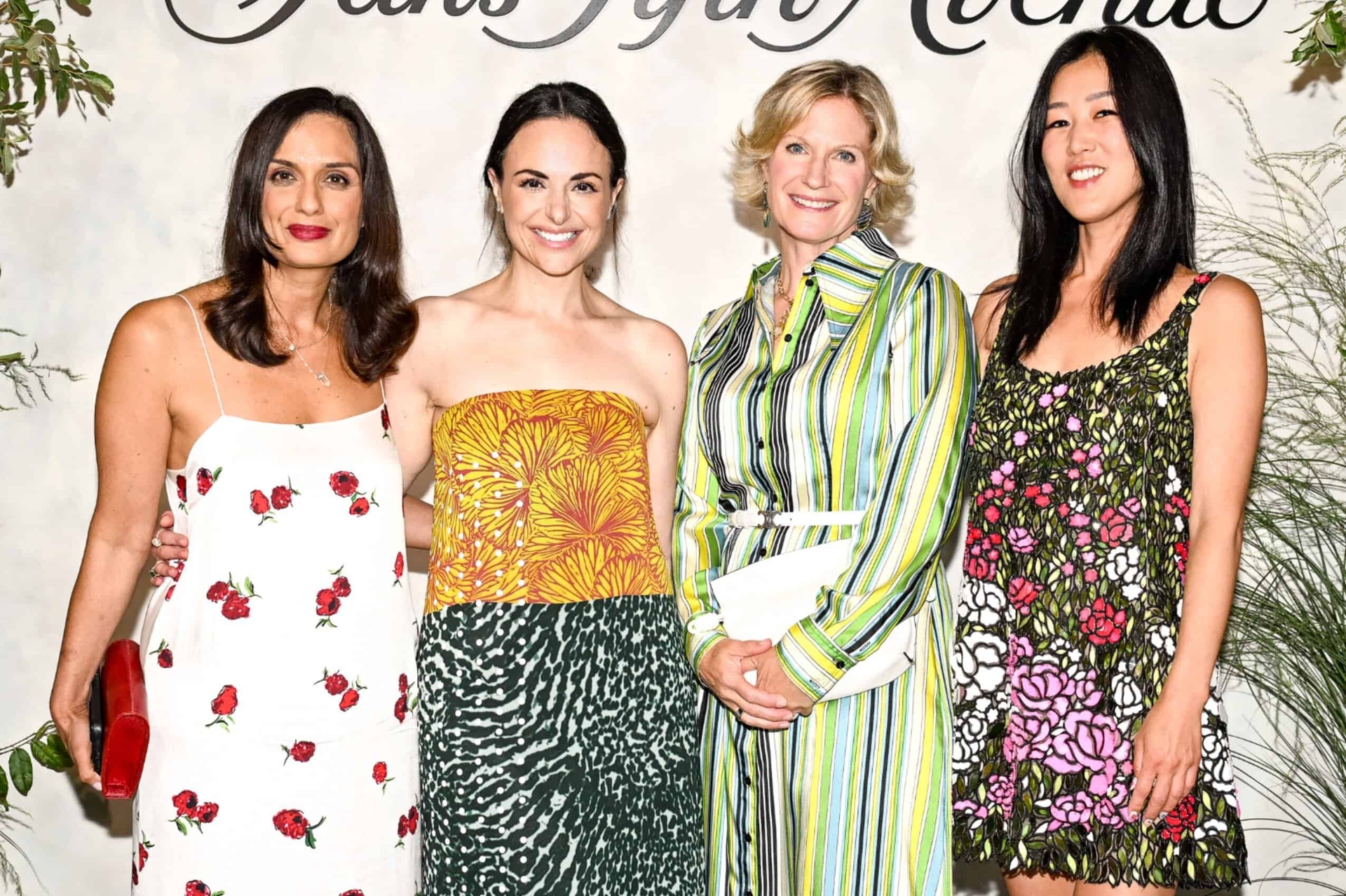 Saks Fifth Avenue, Watermill Center'da Sanatsal Bir Akşam Yemeğiyle Yazı Kutluyor