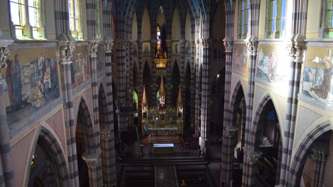 They are looking for sponsors for the restoration of 30 murals in the Capuchinos Church.