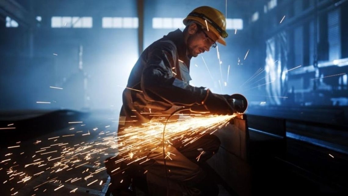 Cordoba industrialists propose a surgical labor reform to increase productivity