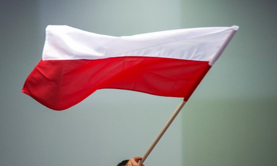 Fear of war, weakening solidarity. Poles increasingly focused on themselves