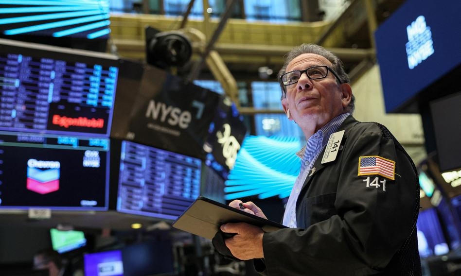 Wall Street está prácticamente a la baja. Los datos económicos no ayudaron.