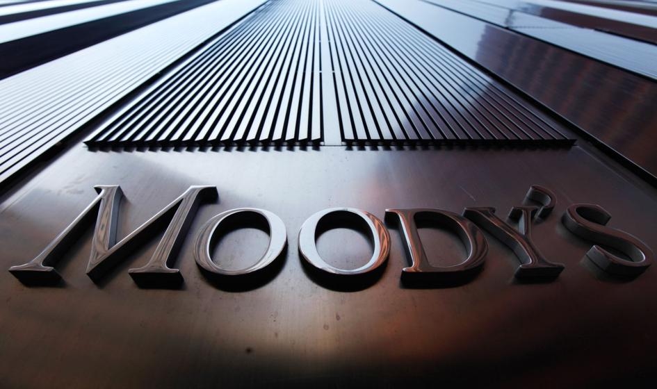 Moody's rebaixou a classificação dos EUA. A razão é o aumento da dívida e a falta de perspectivas