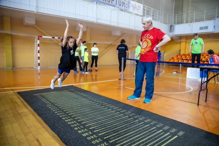 Família esportiva de Veliky Novgorod representará a região no festival GTO