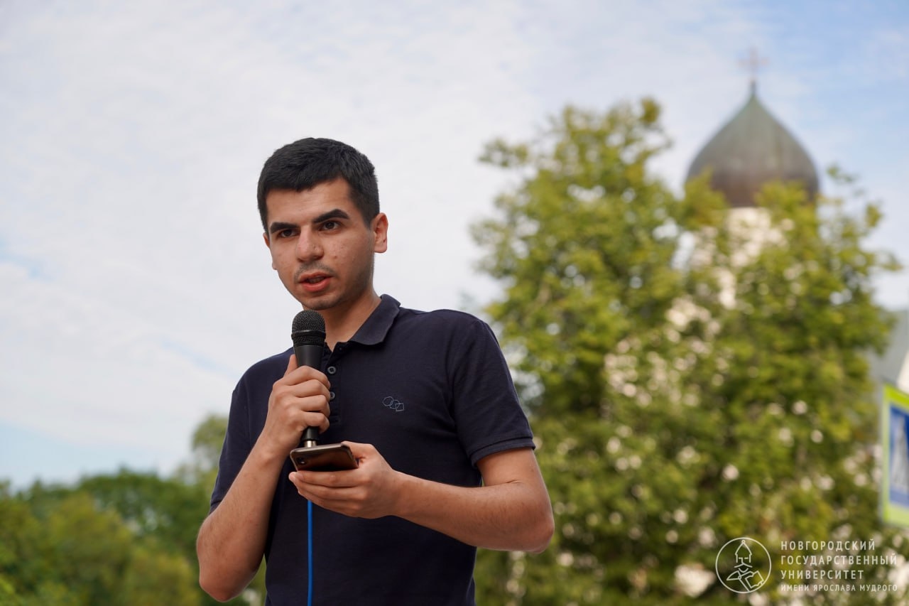 Novgorod schoolchildren and students will compete in the humorous battle "Whisper of the Streets"