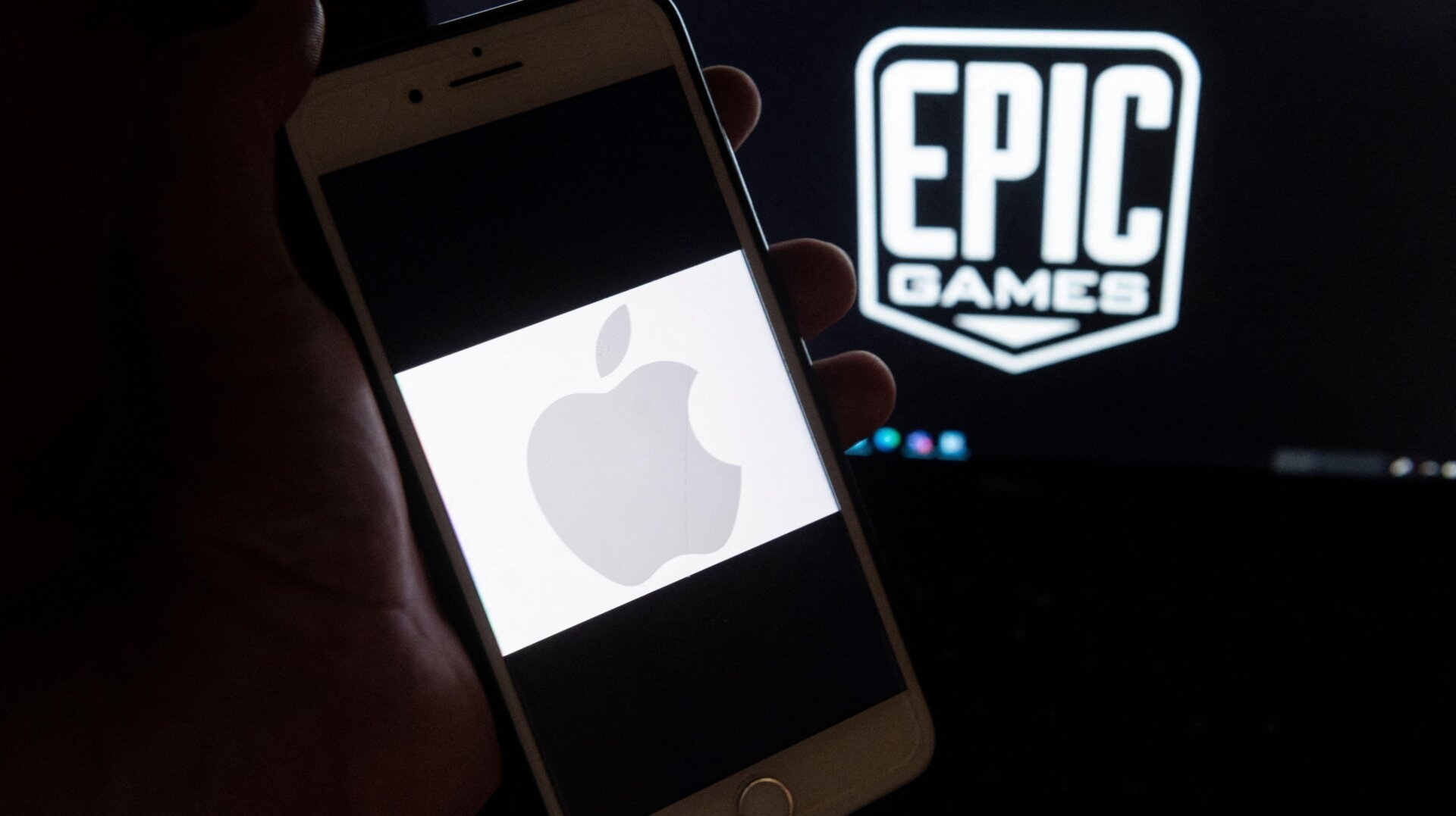 Federal Judge Hits Apple Exec With Criminal Referral Over ‘Obvious Lies’