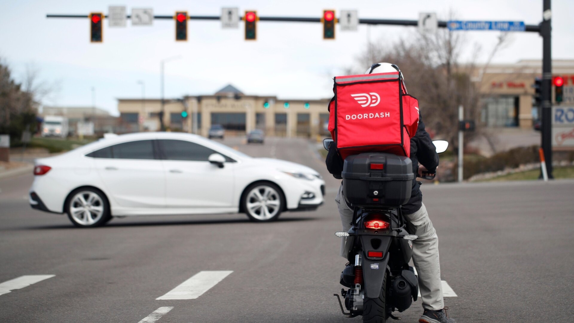 DoorDash, Sürücülere Çalınan Bahşişler İçin 17 Milyon Dolar Ödüyor