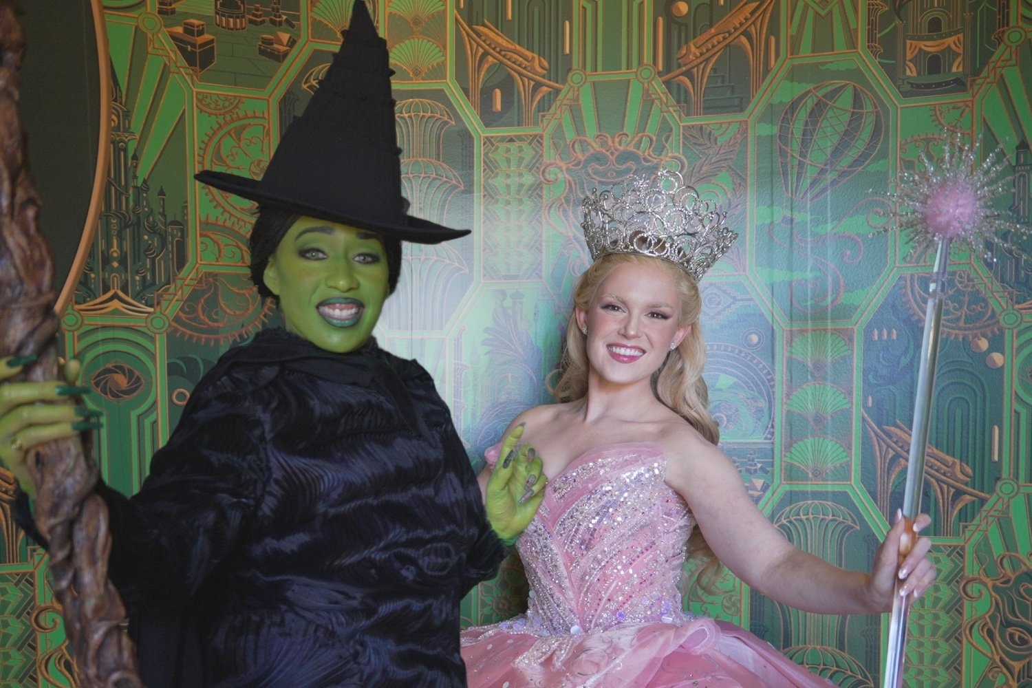 Wicked finalmente tendrá su verdadero momento de parque temático en Universal Fan Fest Nights