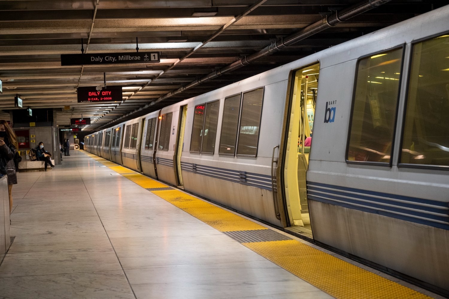 San Francisco'daki BART, 'Bilgisayar Ağı Sorunu' Nedeniyle Durdu