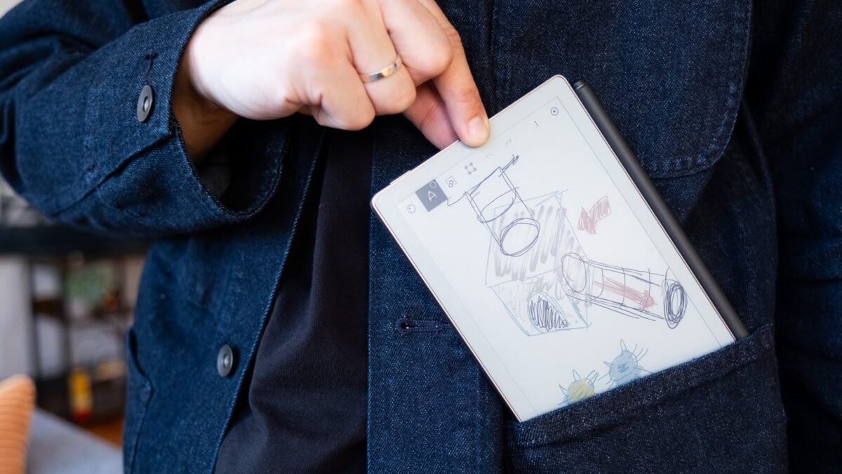 reMarkable Paper Pro Move Hands-On: A Notebook Lover’s Dream Device?