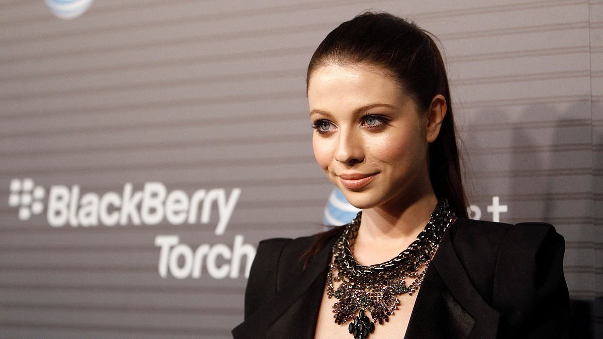 Subtelne oznaki, że Twoja wątroba nie pracuje prawidłowo po tragicznej śmierci Michelle Trachtenberg w wieku 39 lat